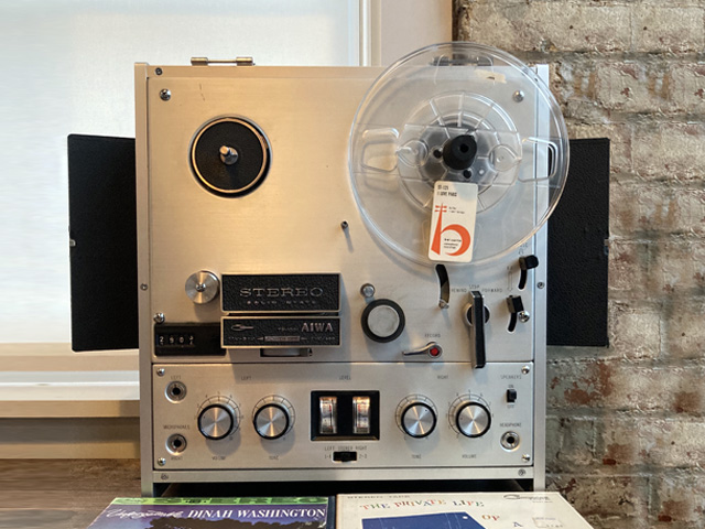 AIWA TP-1001 Tape Recorder
