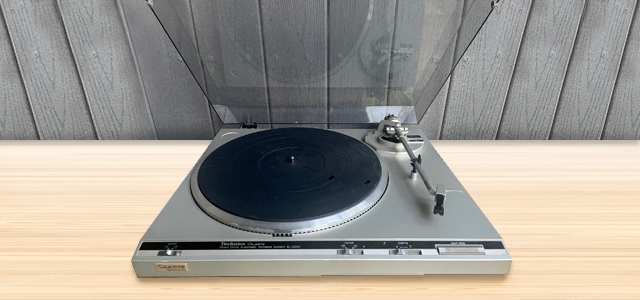 Technics Direct Drive Turntables T4P Format